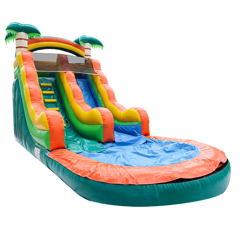 AKD Water Slides 7,5 x 3,3 x 4,75m