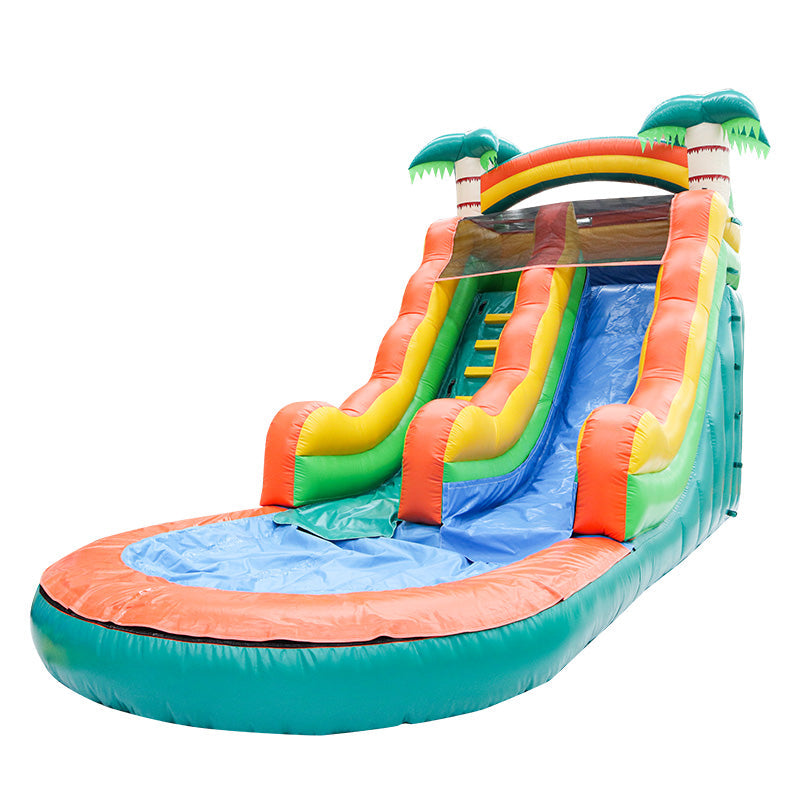 AKD Water Slides 7,5 x 3,3 x 4,75m